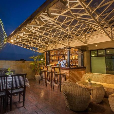 The Grand Cyclo Boutique Suite & Spa Σιέμ Ρέαπ Εξωτερικό φωτογραφία
